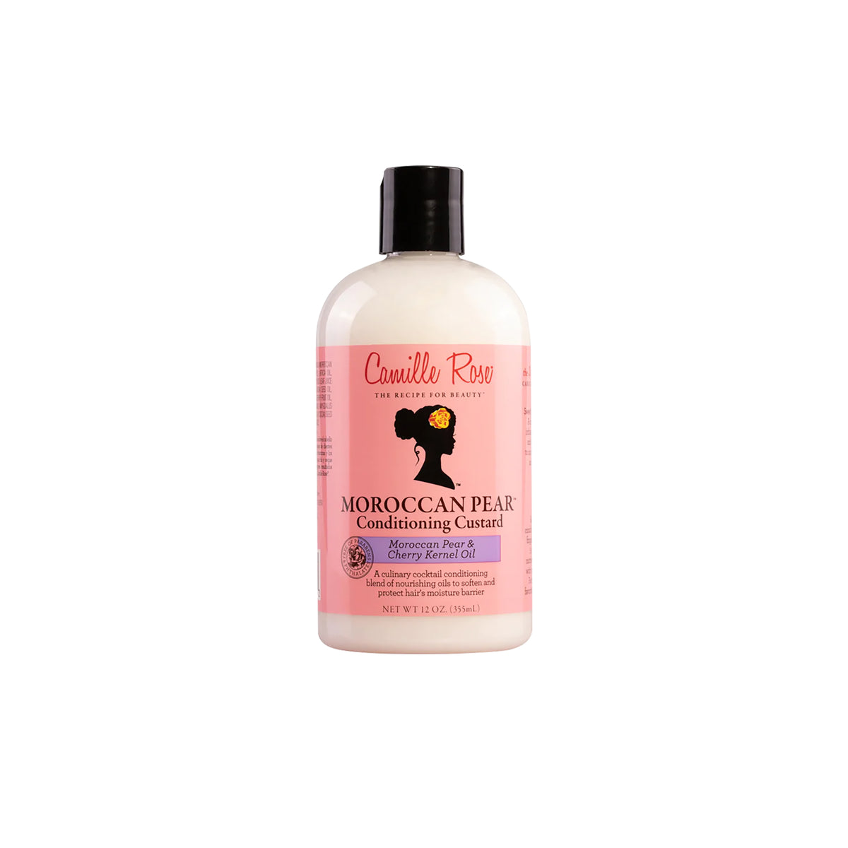 Camille Rose Moroccan Pear Conditioning Custard: Hvid flaske med lyserød etiket med sort silhuet af kvindehoved og tekst om marokkansk pære og kirsebærkerneolie.